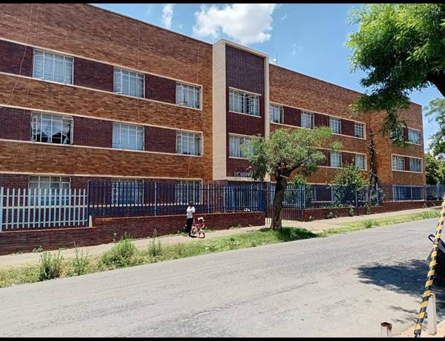 BUSINESS FOR SALE IN ROSETTENVILLE